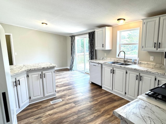 603 Tamarack St, Badger, MN 56714 - photo 3