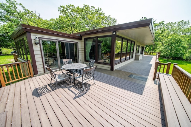 1425 20th St SW, Rochester, MN 55902 - wooden terrace with outdoor dining space
