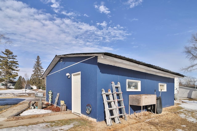 view of outbuilding featuring an outbuilding