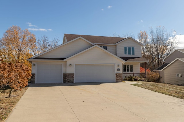 view of front facade with a garage