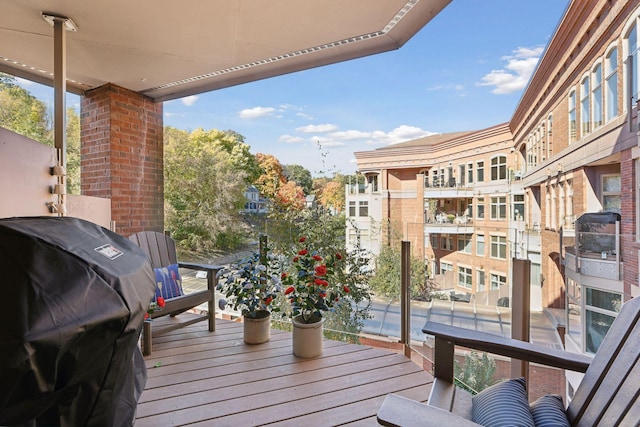 balcony featuring grilling area