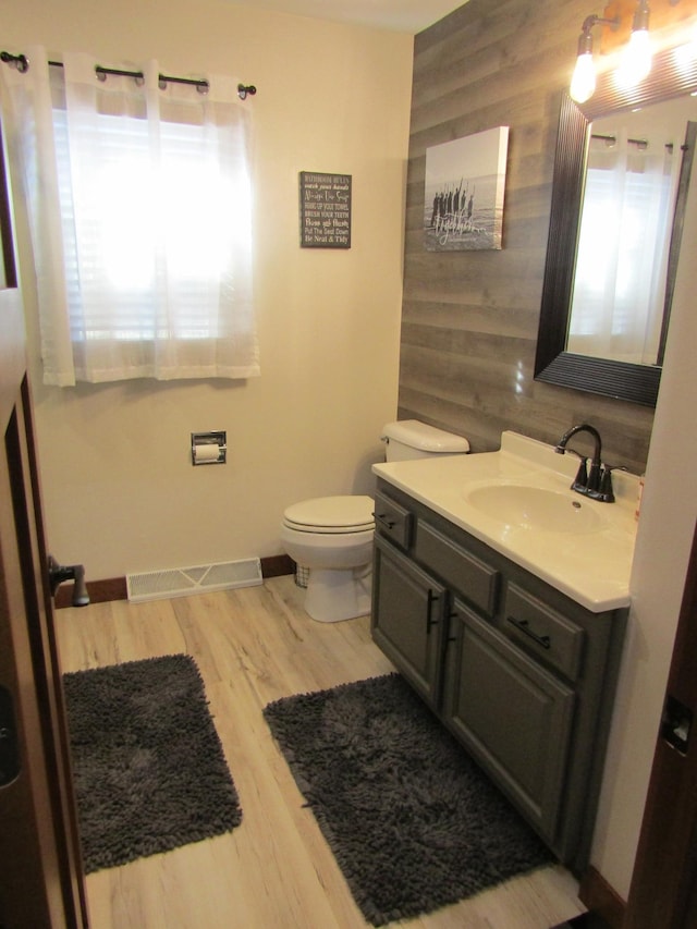 1112 William Ave, Montevideo, MN 56265 - photo 26