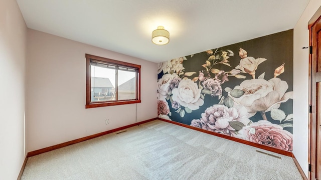 bedroom featuring carpet flooring