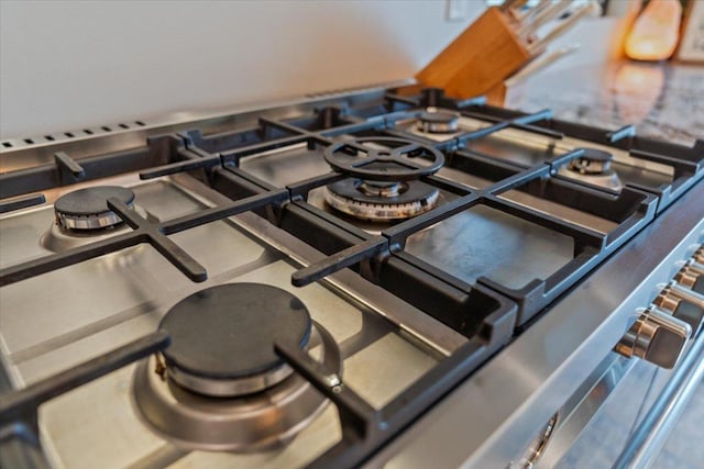 details with cooktop