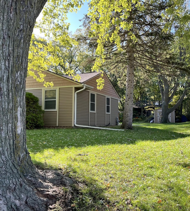 exterior space with a lawn