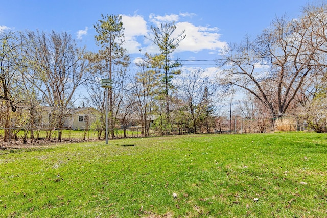 view of yard featuring fence