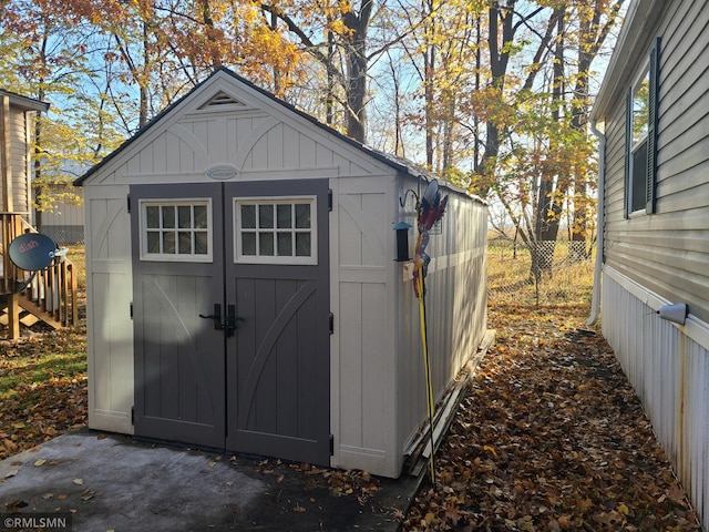 13658 Clearwater Forest Cir, South Haven, MN 55382 - view of shed with fence