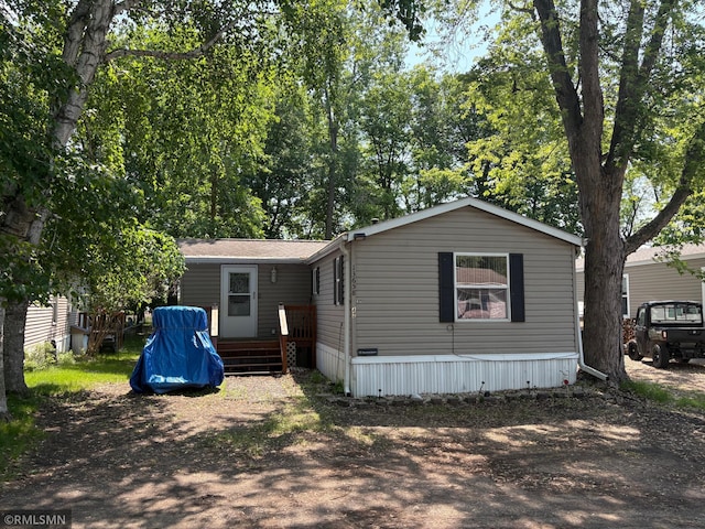 13658 Clearwater Forest Cir, South Haven, MN 55382 - view of front facade with a wooden deck