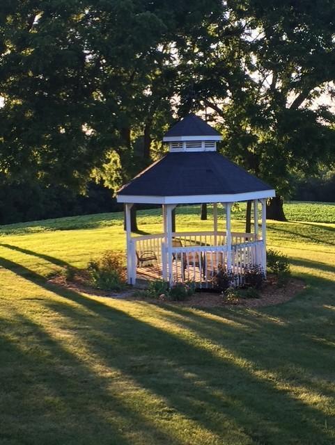22735 Hickory Rd, Lanesboro, MN 55949 - view of home's community with a gazebo and a yard
