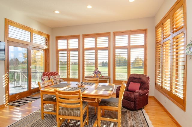 sunroom / solarium with a healthy amount of sunlight