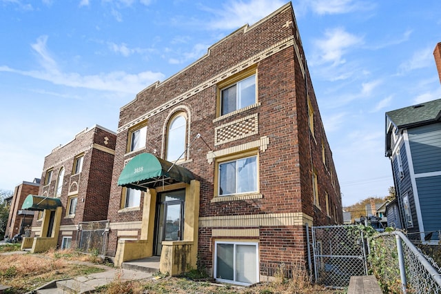 view of building exterior