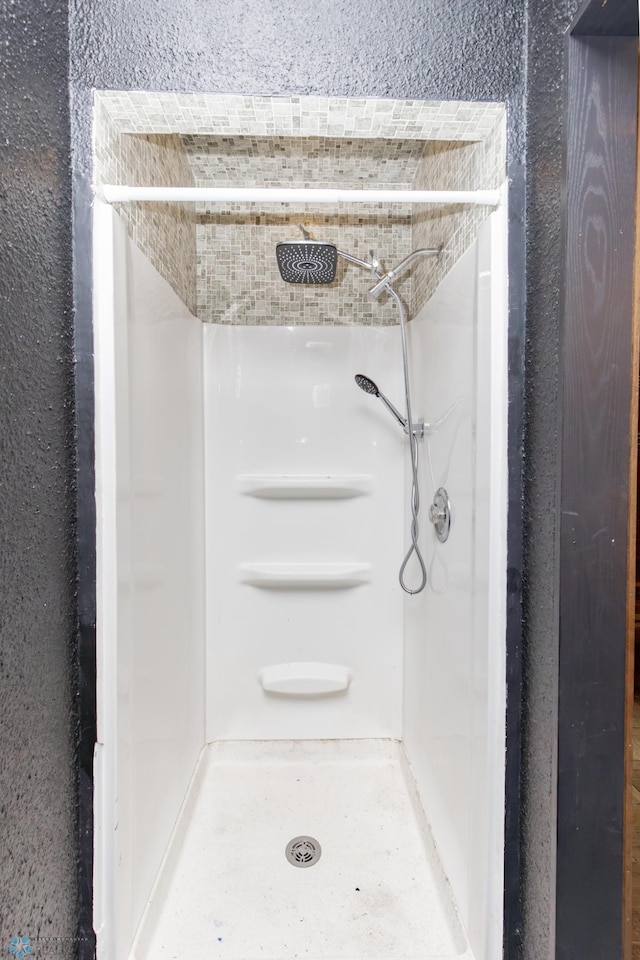 807 4th St S, Moorhead, MN 56560 - bathroom with a stall shower