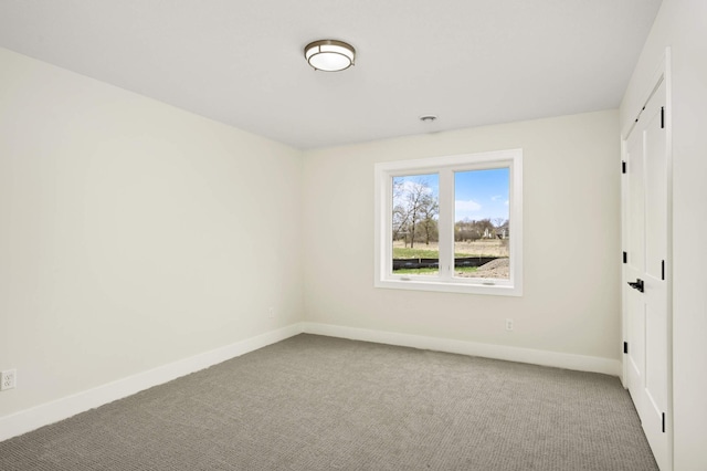 unfurnished bedroom featuring carpet flooring