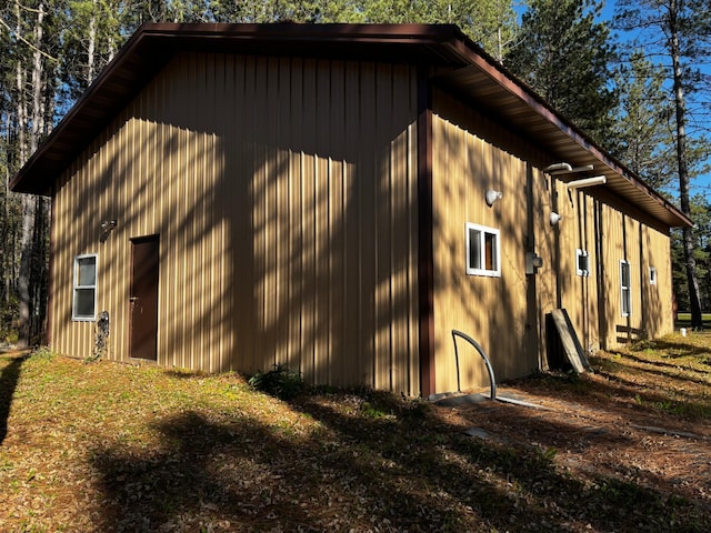 view of property exterior