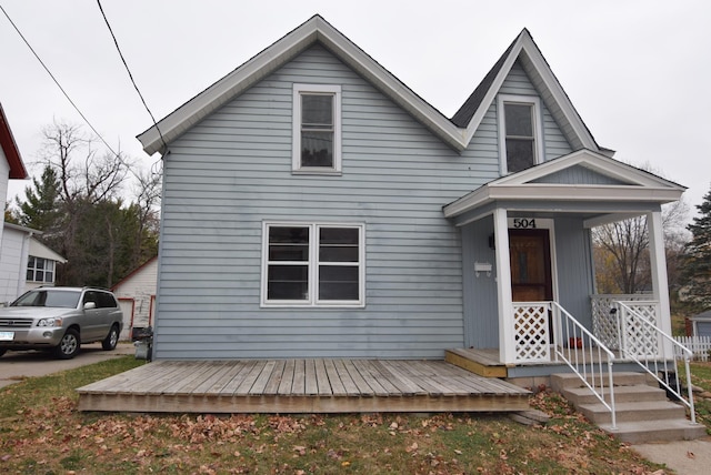 view of front of property