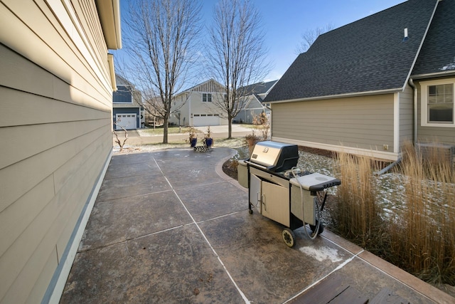 view of patio featuring a residential view