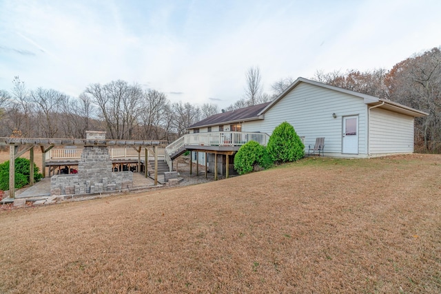 view of yard featuring a wooden deck