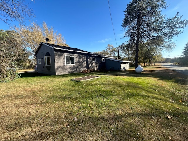 exterior space featuring a yard