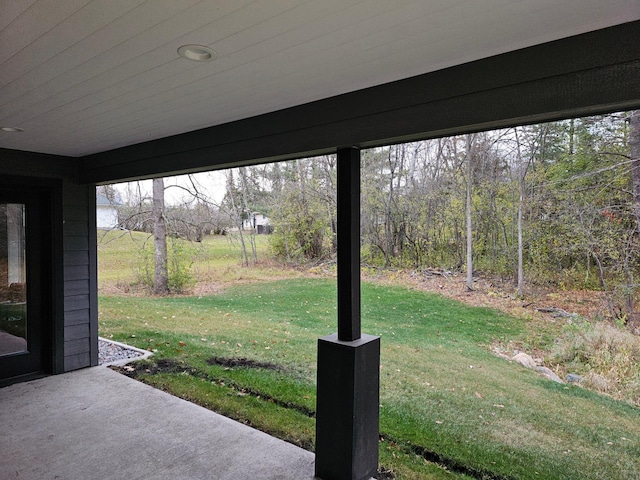 view of yard with a patio area