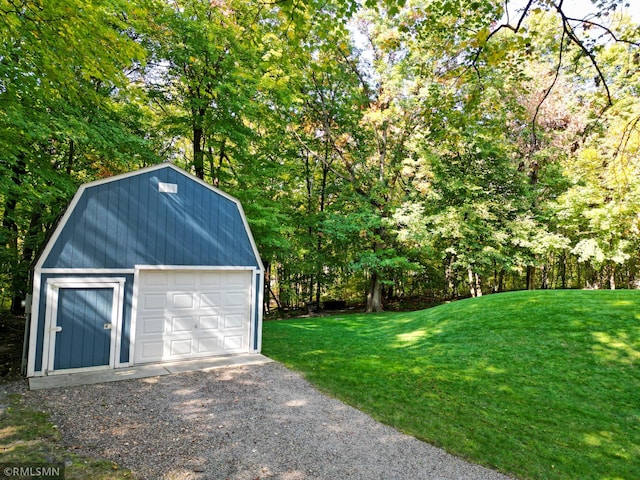 8834 Bishop Ave NW, Maple Lake, MN 55358 - detached garage featuring driveway