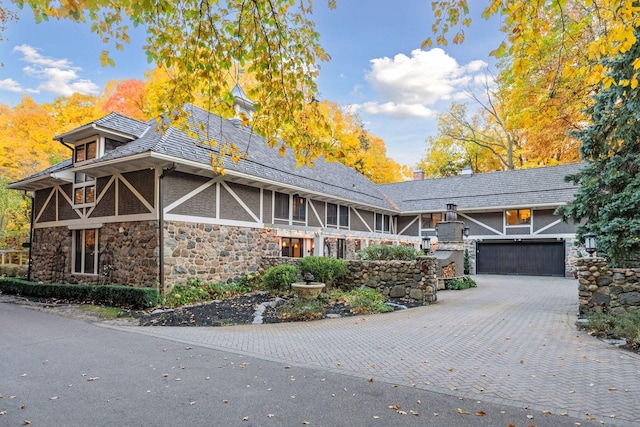 view of front of home featuring a garage