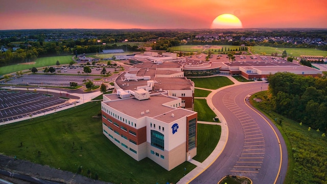 view of aerial view at dusk