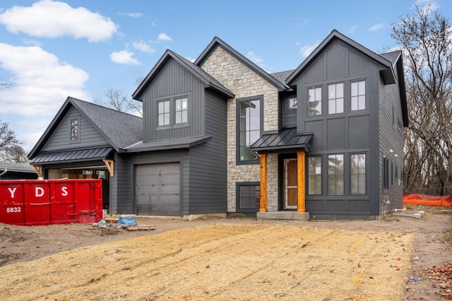 view of front facade with a garage