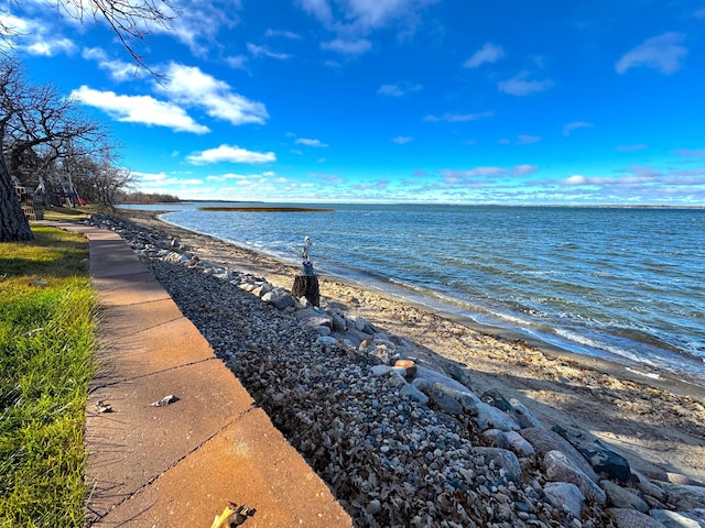 water view with a view of the beach