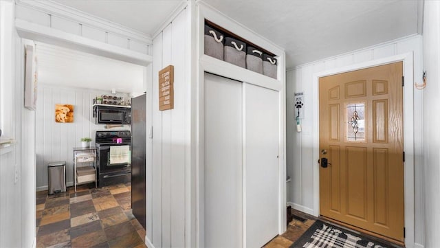 11470 Forada Beach Rd SE, Alexandria, MN 56308 - view of mudroom