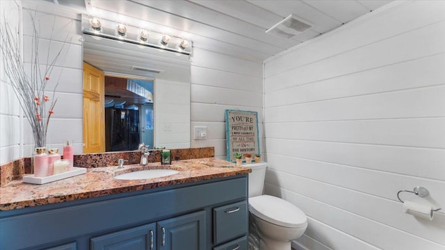 11470 Forada Beach Rd SE, Alexandria, MN 56308 - half bathroom with toilet and vanity
