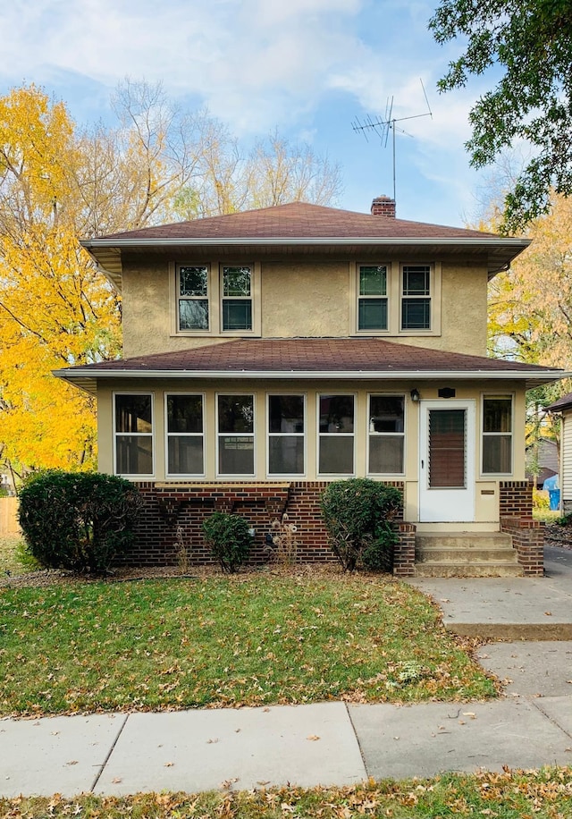 view of front of property