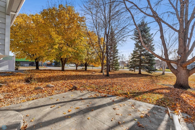 3509 7th St S, Moorhead, MN 56560 - view of yard with a patio
