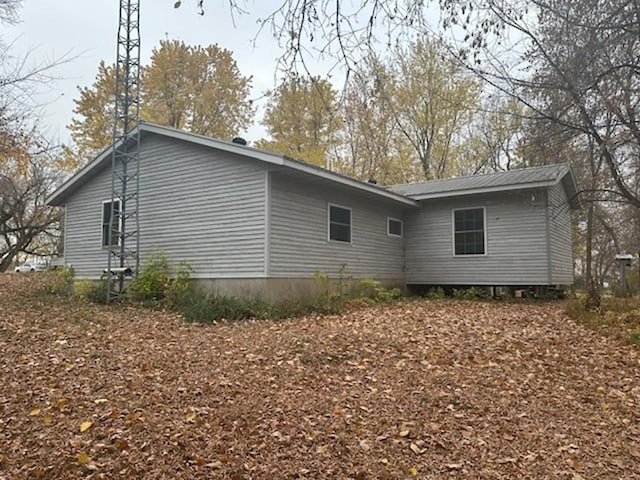 view of home's exterior