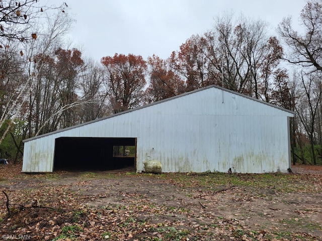 view of outdoor structure