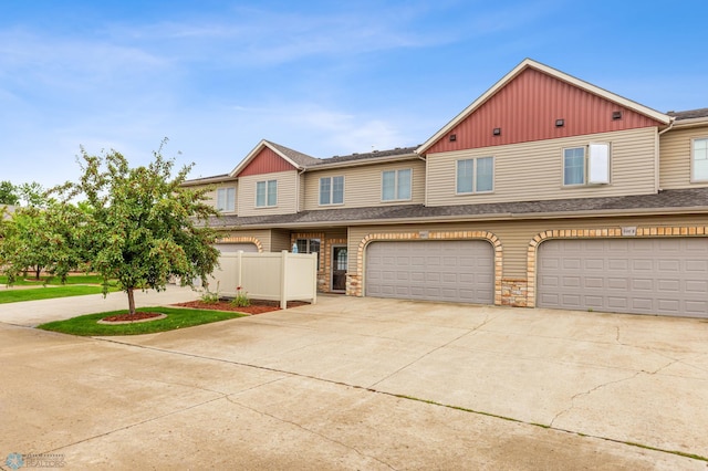 view of front of property featuring a garage