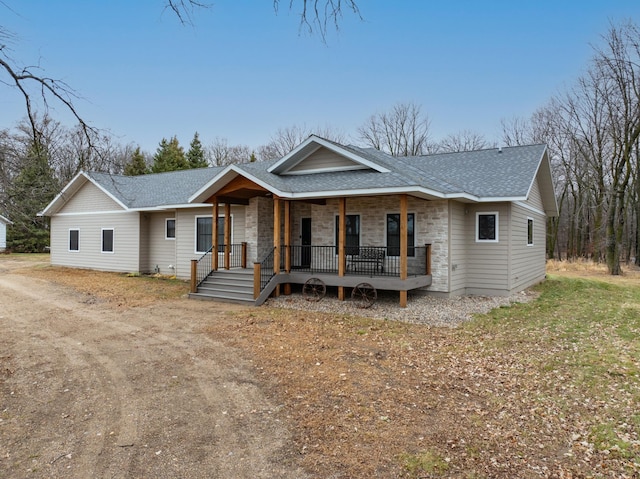 view of front of house featuring a porch