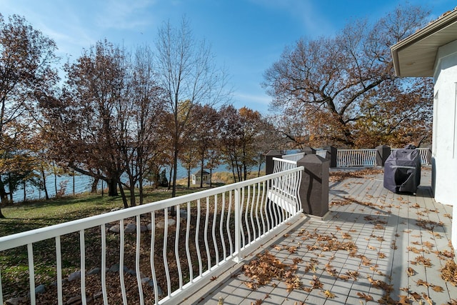 5441 Raven Point Rd, Spring Lake Twp, MN 55372 - balcony with area for grilling