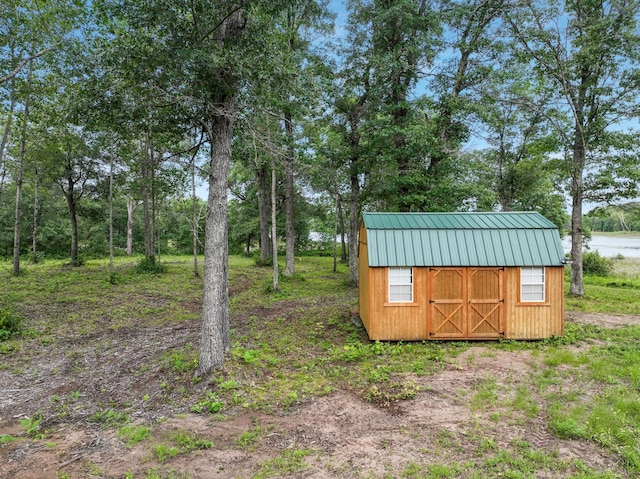 view of outbuilding