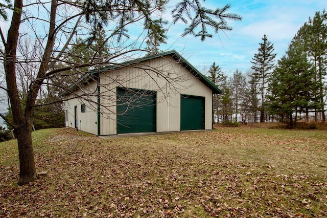 view of outdoor structure with a garage