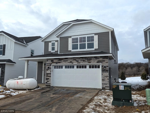 view of front of house featuring a garage