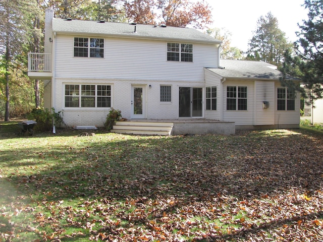 view of front facade featuring a deck