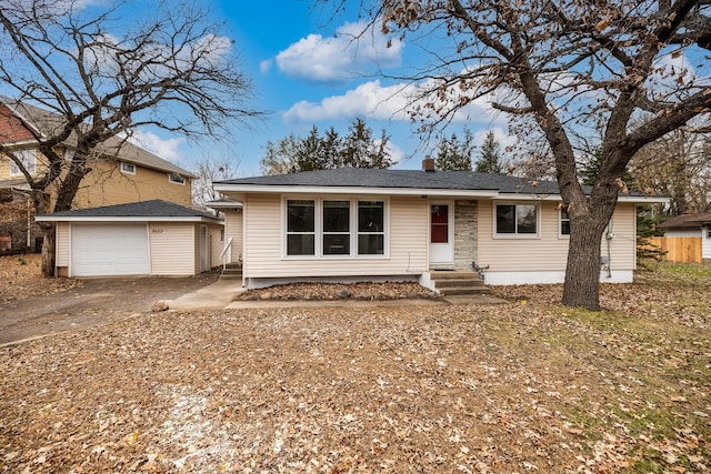 view of front facade with a garage