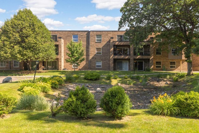 2210 Midland Grove Rd Unit 306, Roseville, MN 55113 - photo 19