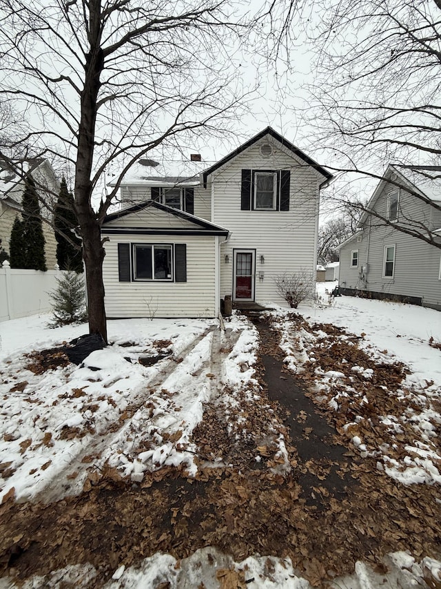 view of front of property