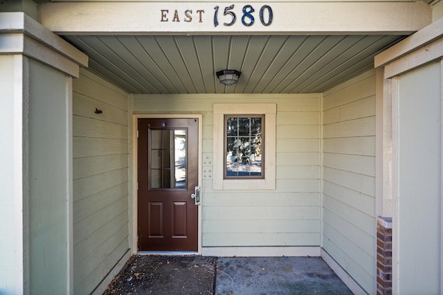 view of entrance to property