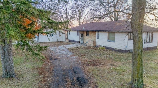 view of front of property