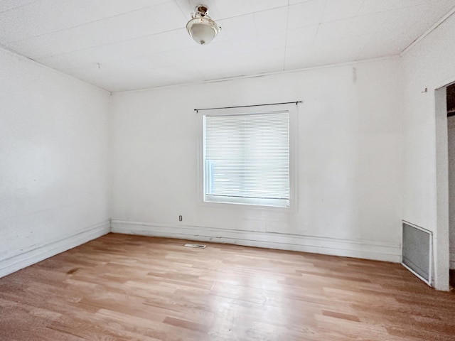 309 3rd Ave SW, Austin, MN 55912 - spare room with light hardwood / wood-style flooring
