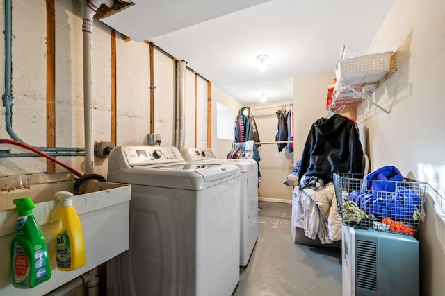 laundry area featuring washing machine and dryer