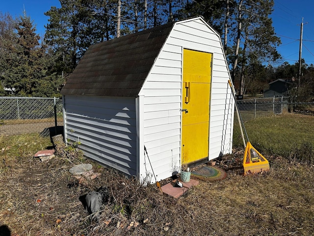 view of outdoor structure