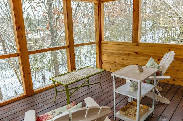 view of sunroom / solarium